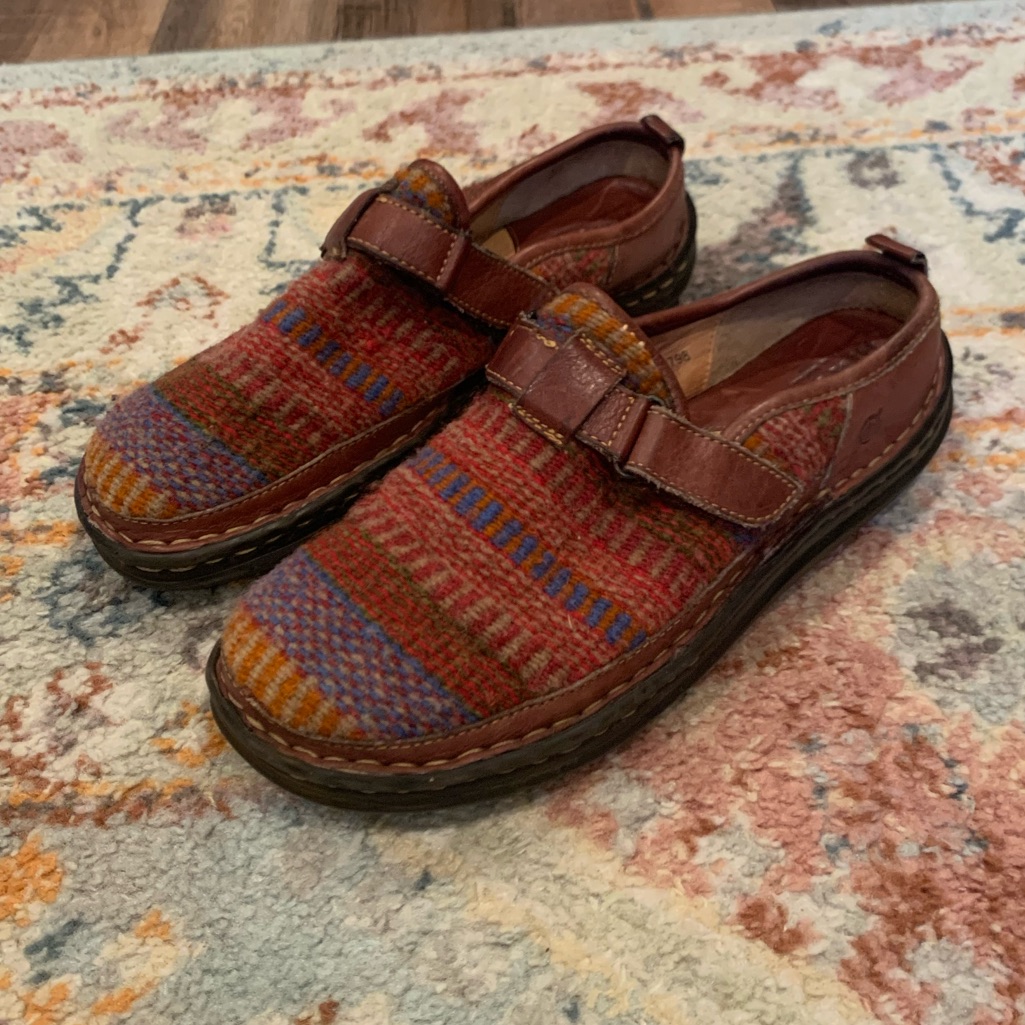Born Leather Kilim Wool Southwestern Slip On Mules Clogs With Buckle Size 8
